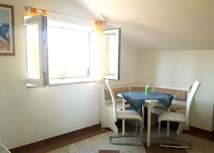 Apartment Lopar Apartamento *