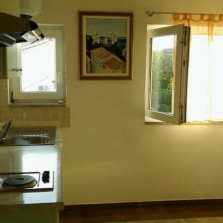 Apartment Lopar