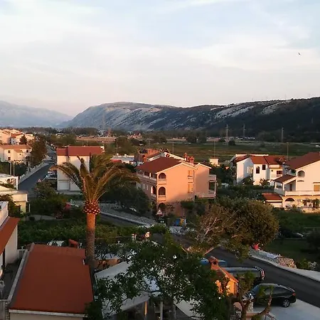 Apartment Lopar