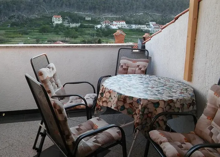 Apartment Lopar Lopar